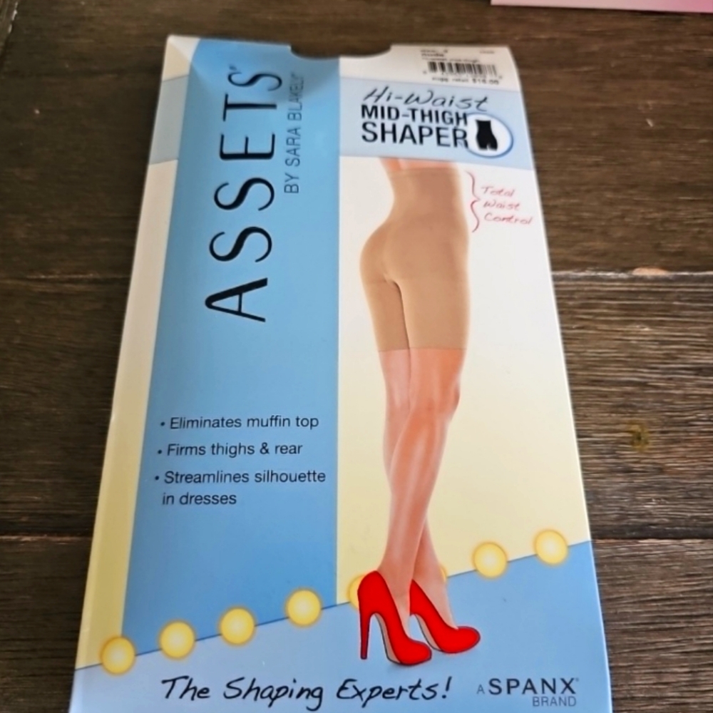 ASSETS by Sara Blakely SPANX High Waist Mid Thigh Shaper Nude Size 3 155-180 LBS